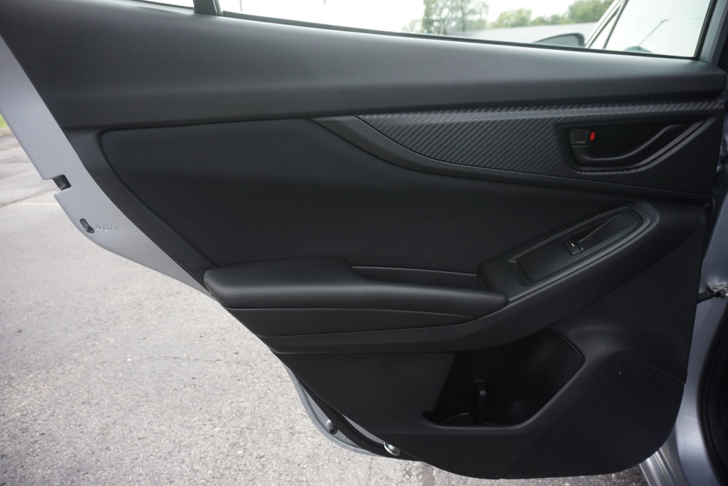 Used 2017 Subaru Impreza 2.0i Premium AWD/4WD image 19