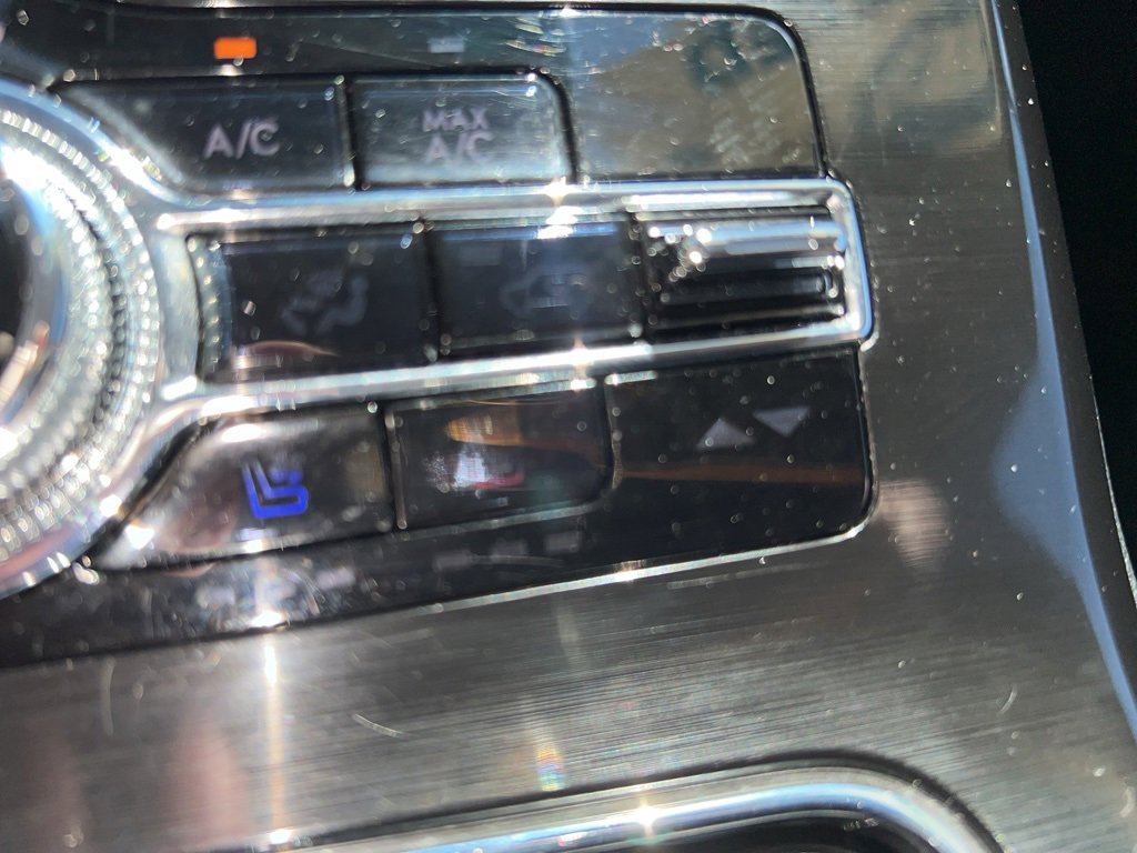 Used 2022 Lincoln Nautilus Reserve w/ Class II Trailer Tow Package image 33