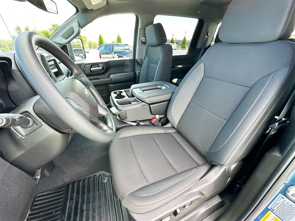 New 2026 Chevrolet Silverado 2500 Custom w/ Custom Convenience Package image 14