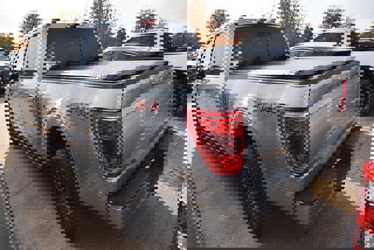 Certified 2022 Ford F150 XLT w/ Equipment Group 302A High image 6