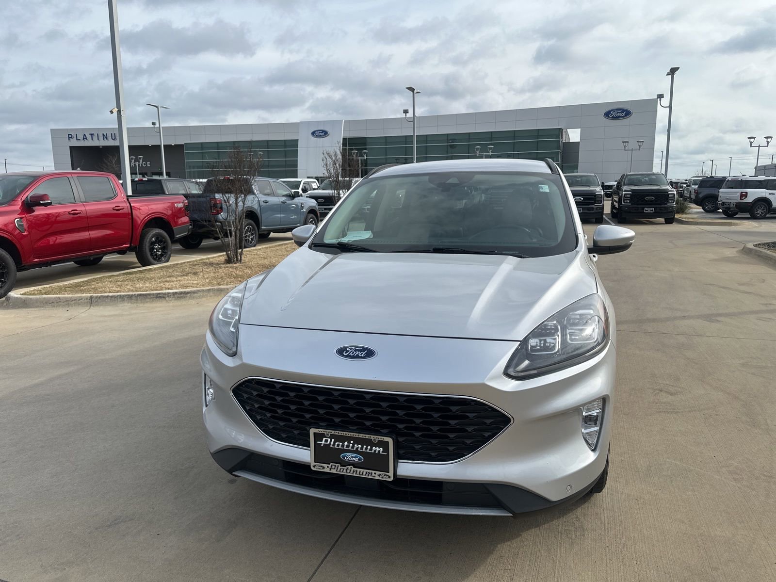 Certified 2020 Ford Escape Titanium image 27