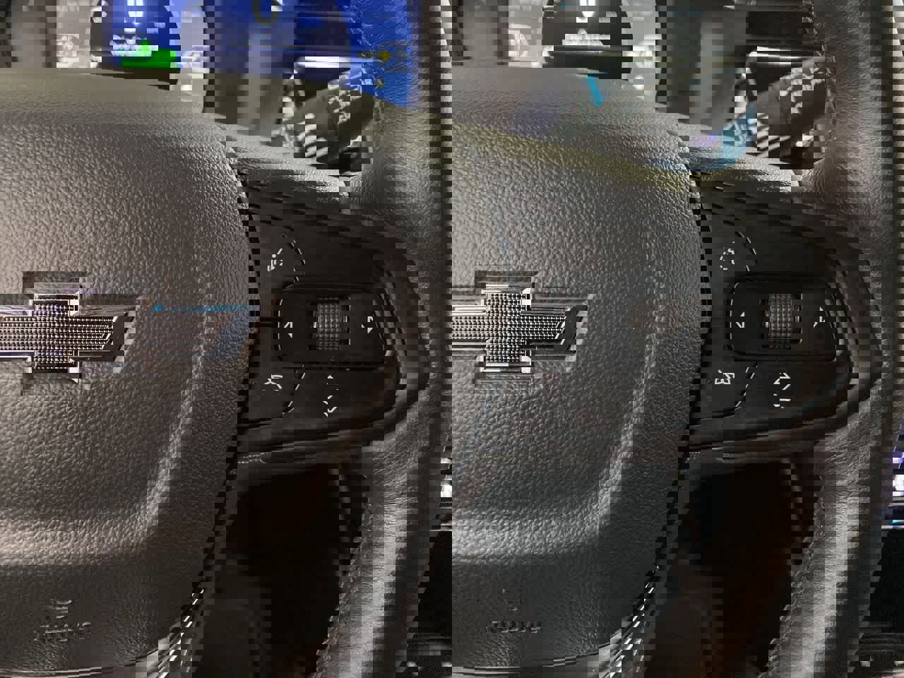 Used 2023 Chevrolet Bolt LT w/ Infotainment Package image 22