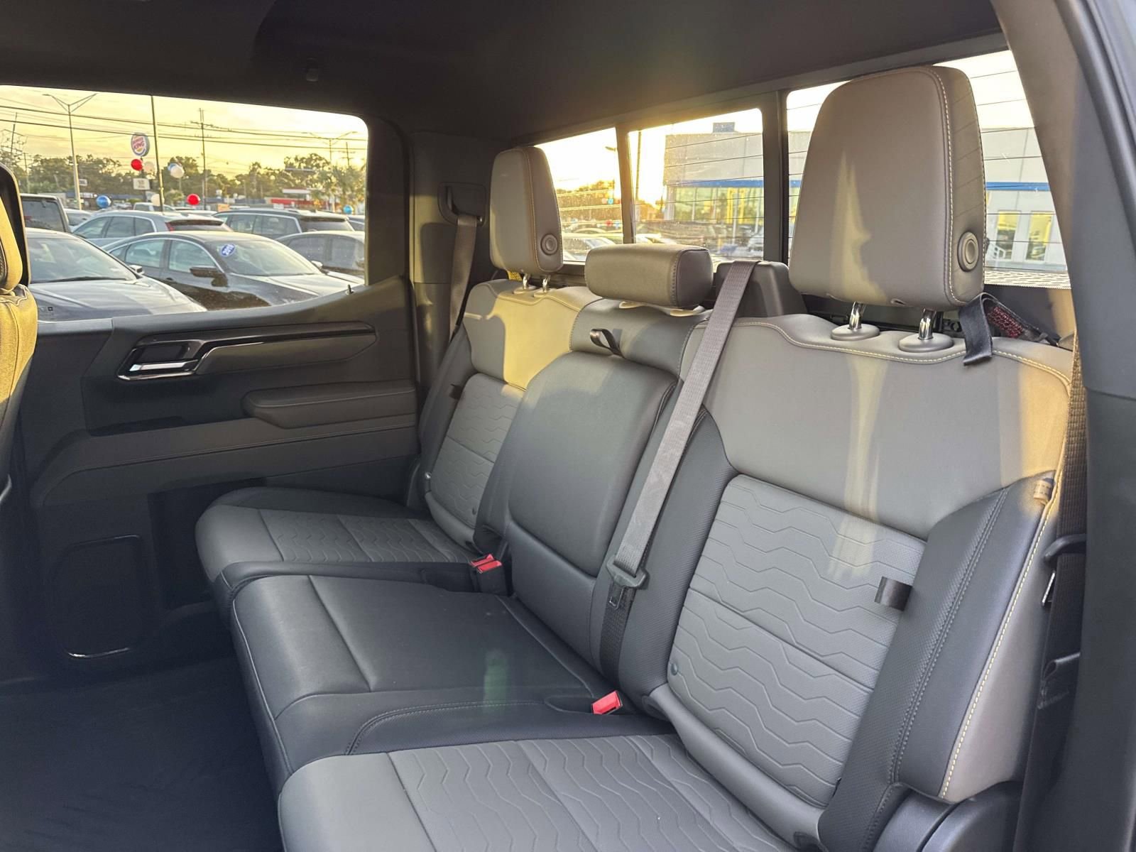 Used 2023 Chevrolet Silverado 1500 ZR2 w/ ZR2 Bison Edition AWD/4WD image 18