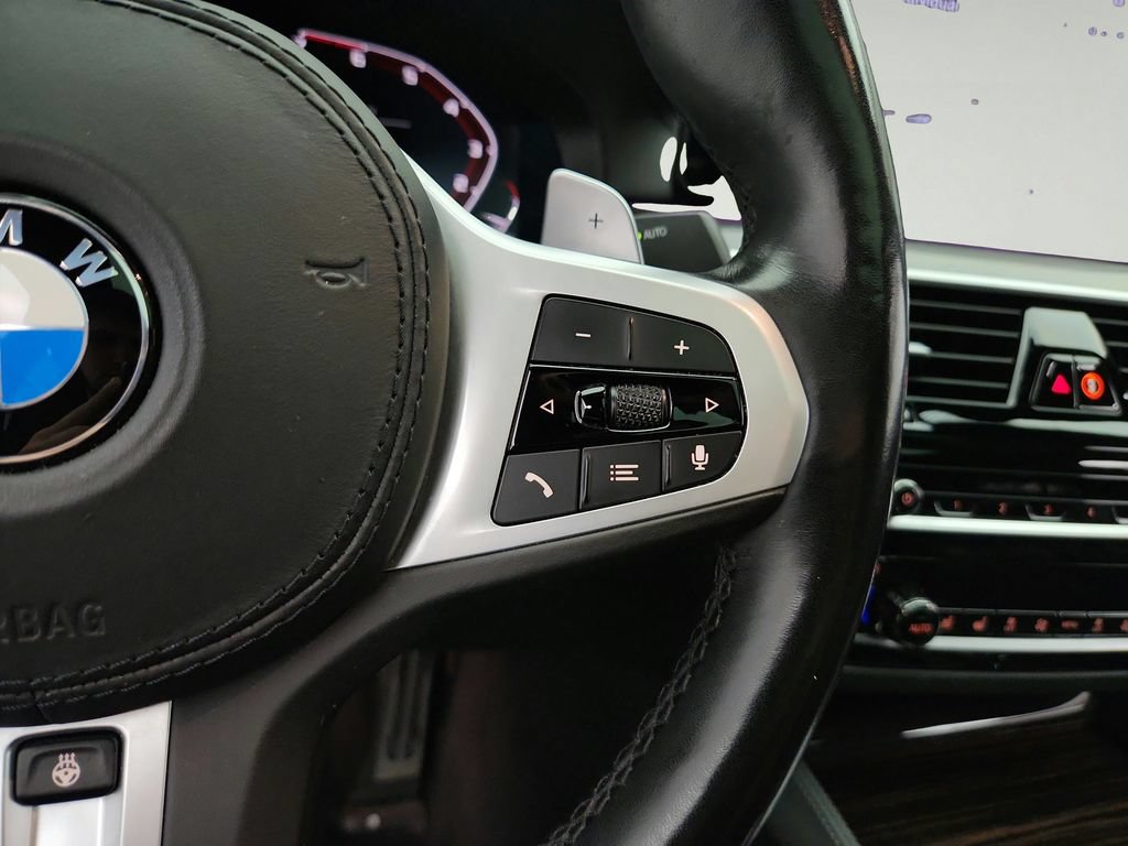 Used 2021 BMW M550i xDrive w/ Executive Package AWD/4WD image 27