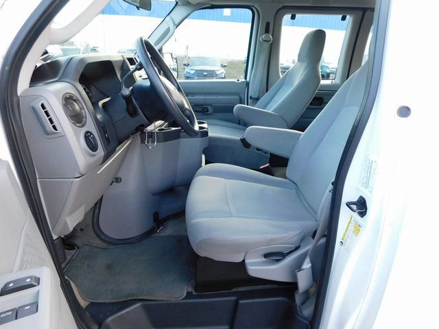 Used 2012 Ford E-350 and Econoline 350 XLT RWD image 13