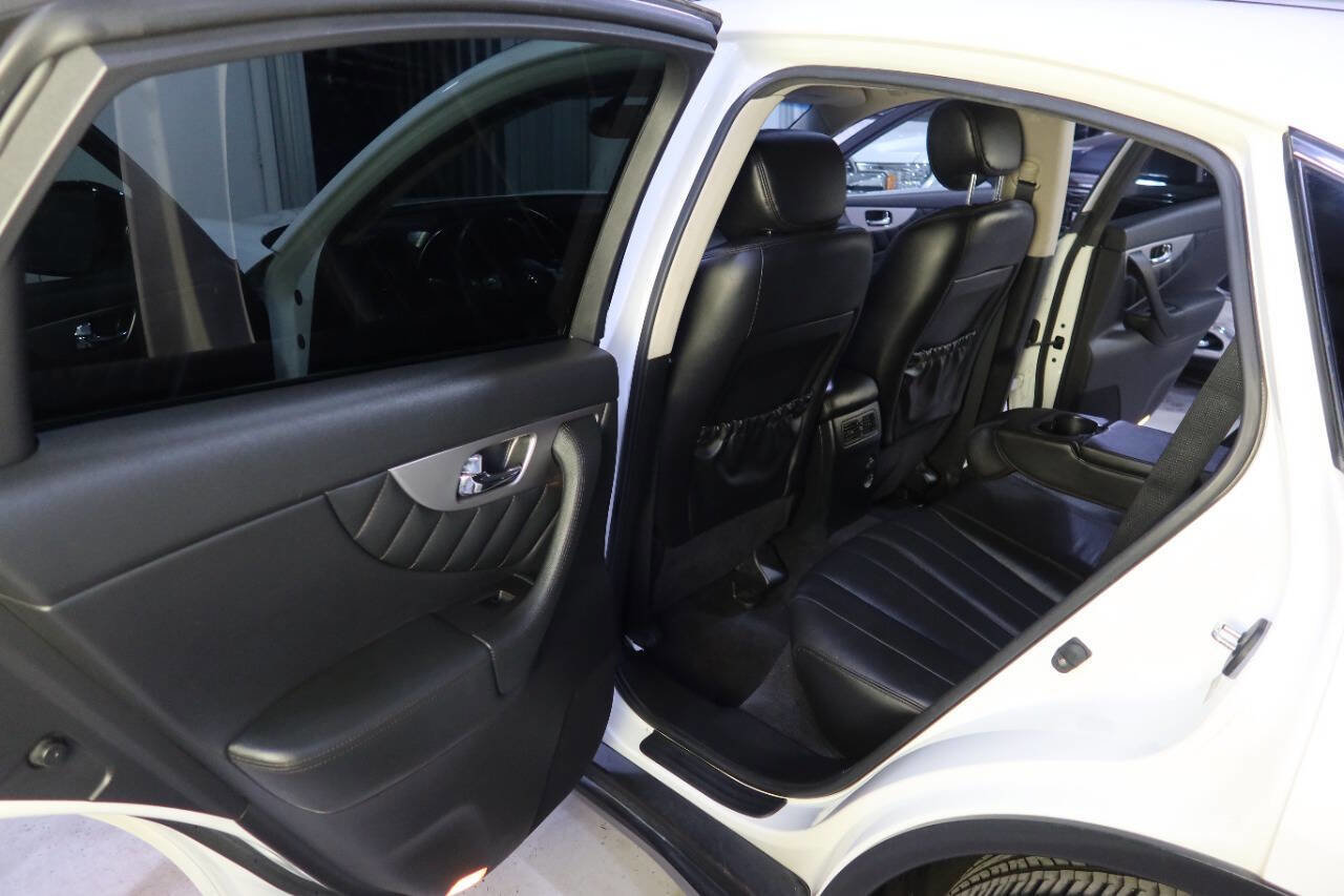 Used 2013 INFINITI FX37 Limited Edition AWD/4WD image 16