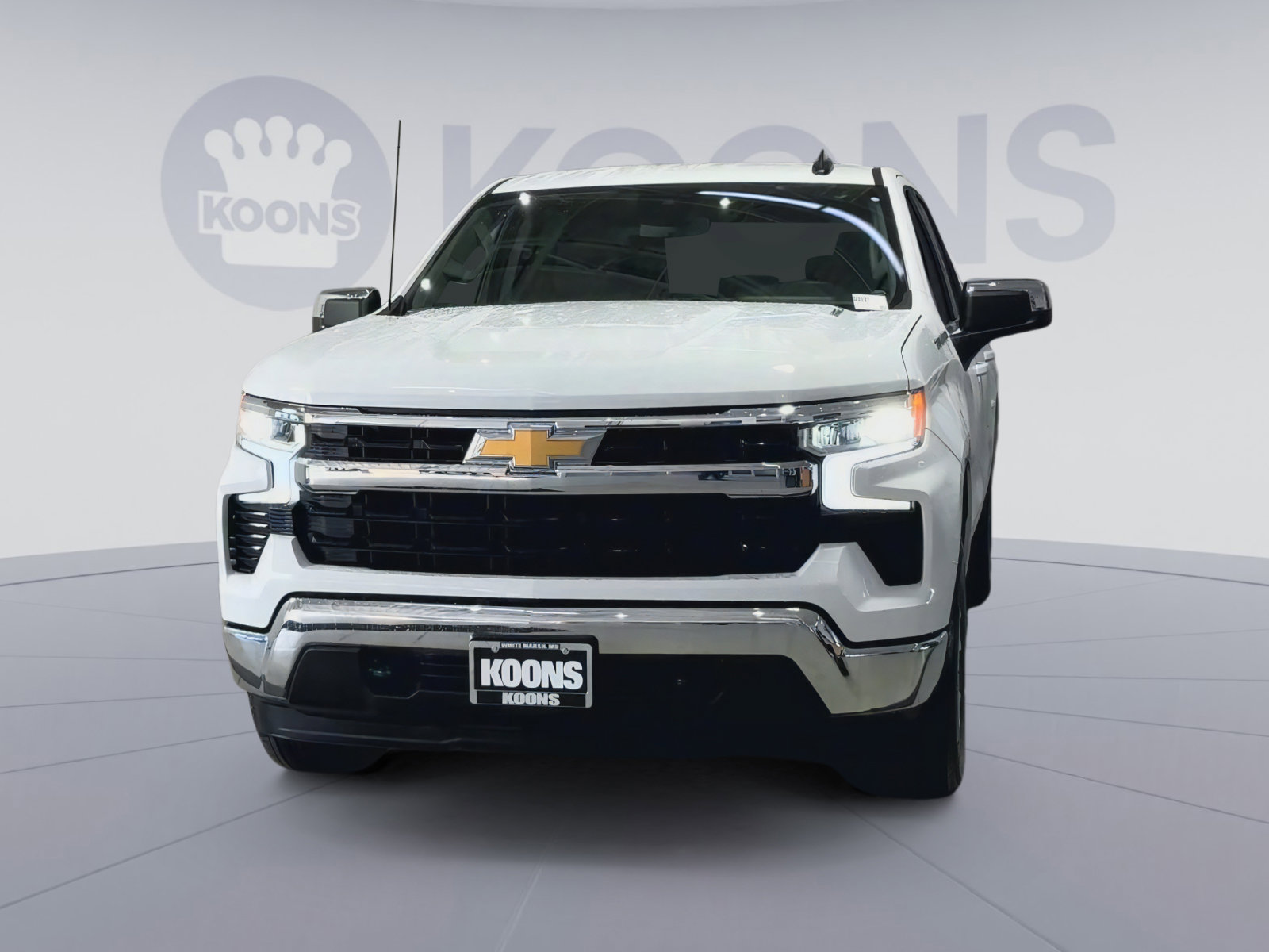 Used 2025 Chevrolet Silverado 1500 LT AWD/4WD image 7