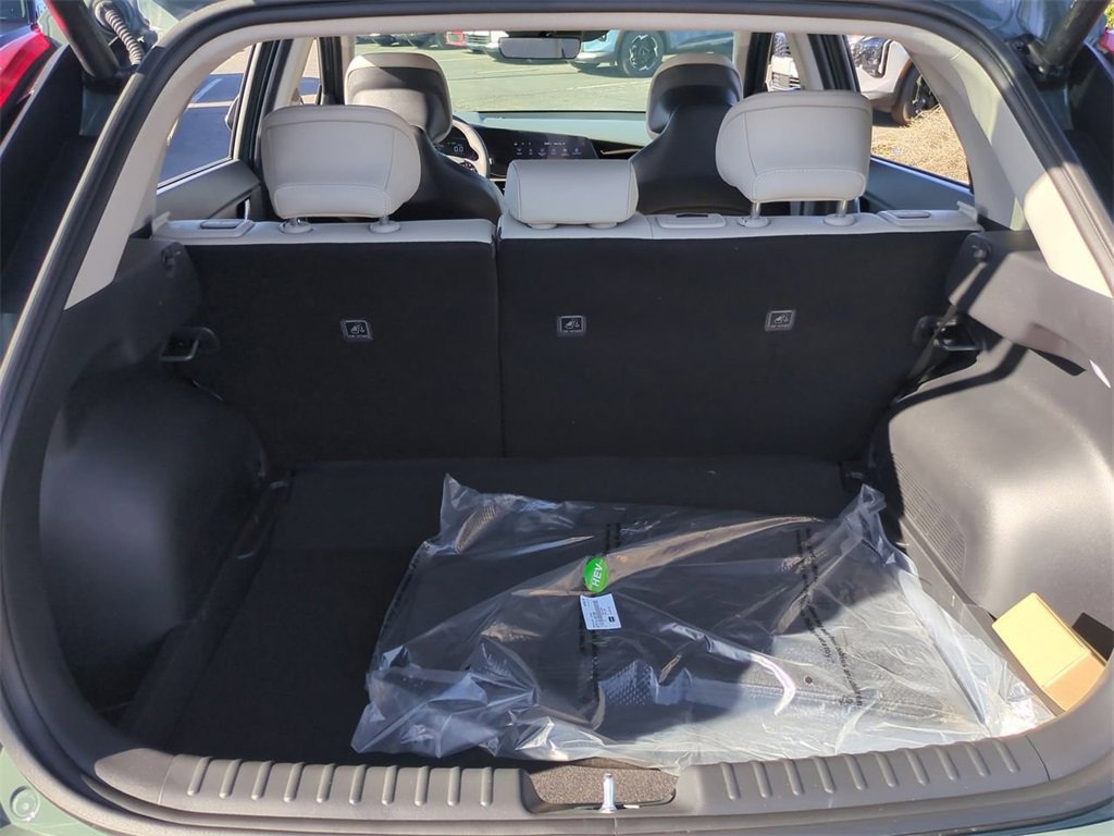 New 2026 Kia Niro EX image 25