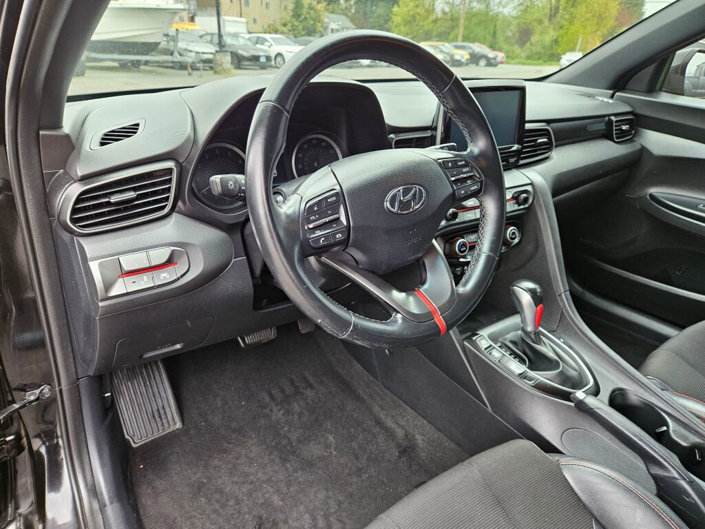 Used 2019 Hyundai Veloster 2.0 Premium FWD image 15
