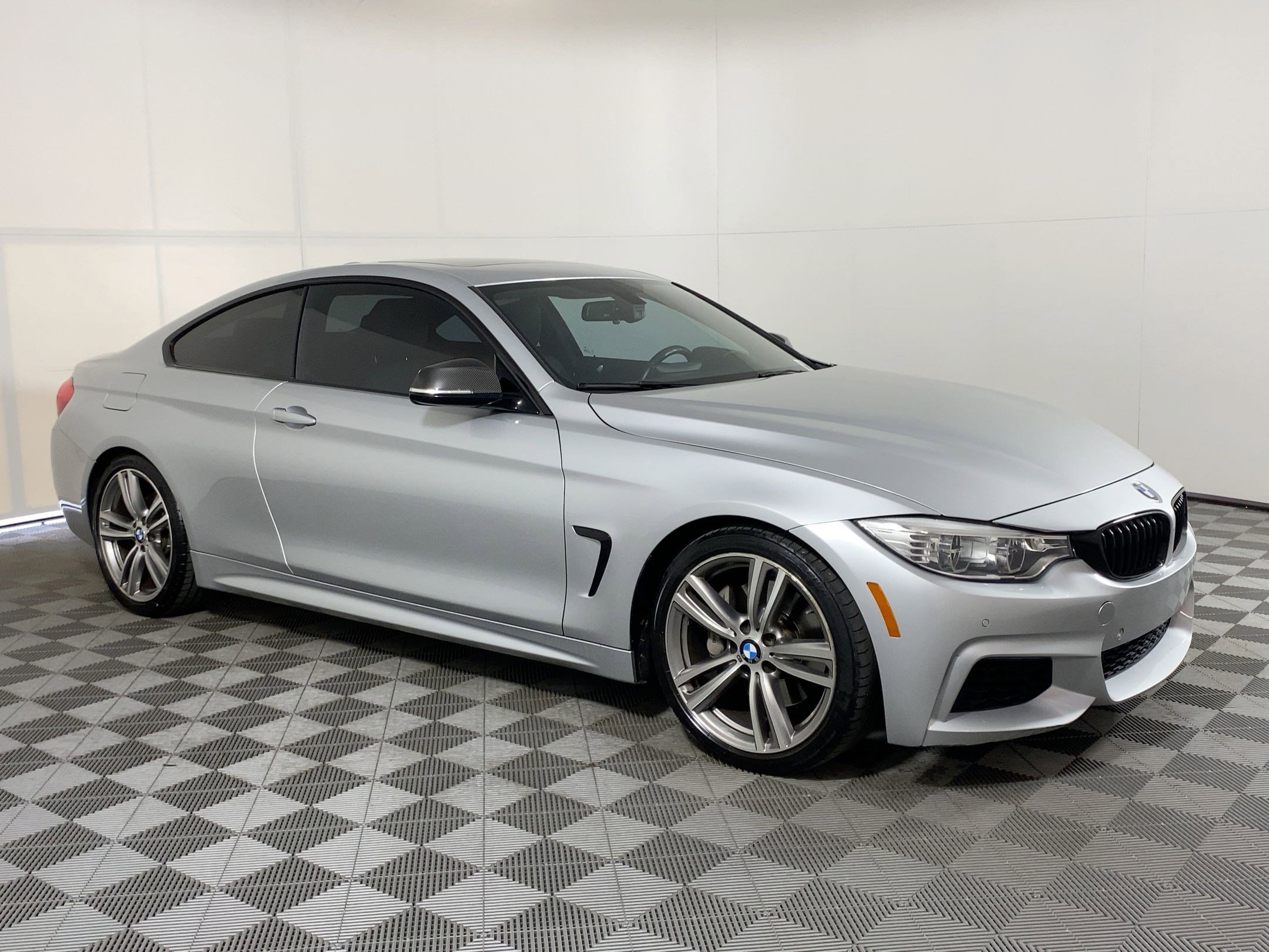 Used 2014 BMW 435i Coupe image 6