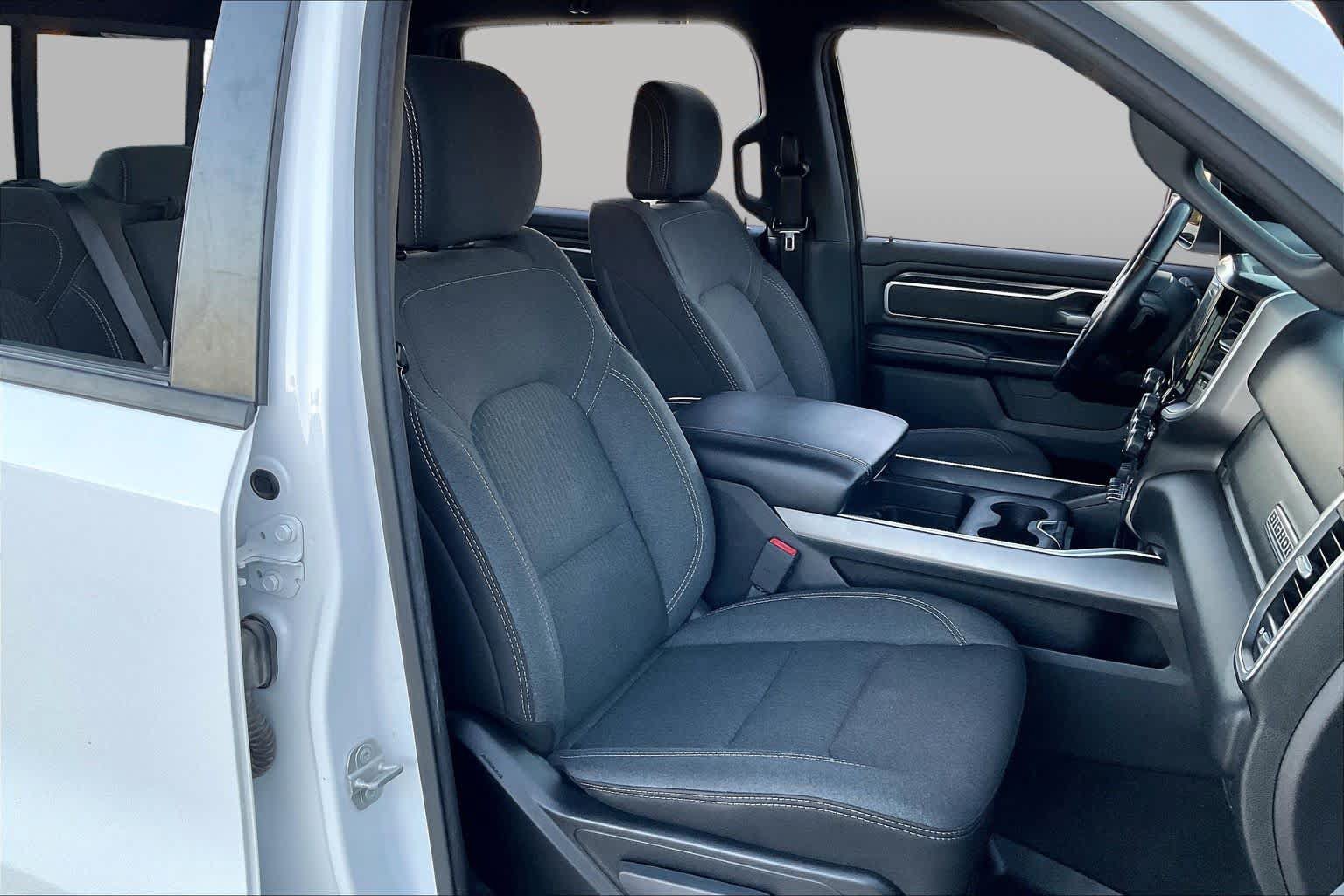 Used 2020 RAM 1500 Big Horn AWD/4WD image 10