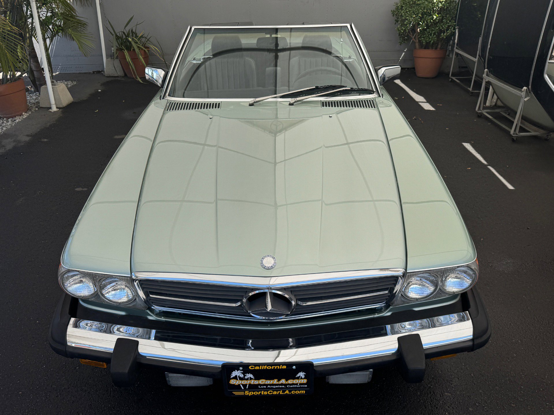 Used 1988 Mercedes-Benz 560 SL image 3