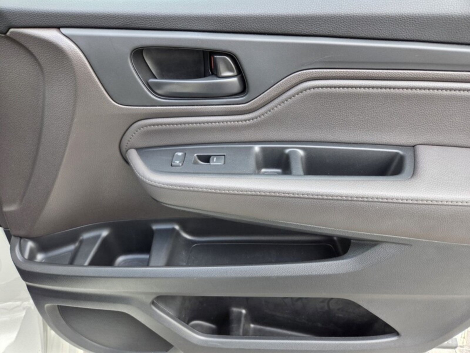 Used 2018 Honda Odyssey Touring image 23