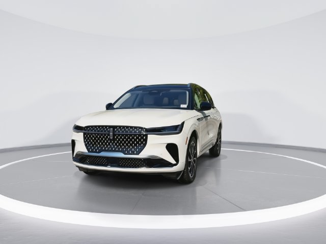 New 2026 Lincoln Nautilus Reserve AWD/4WD image 3