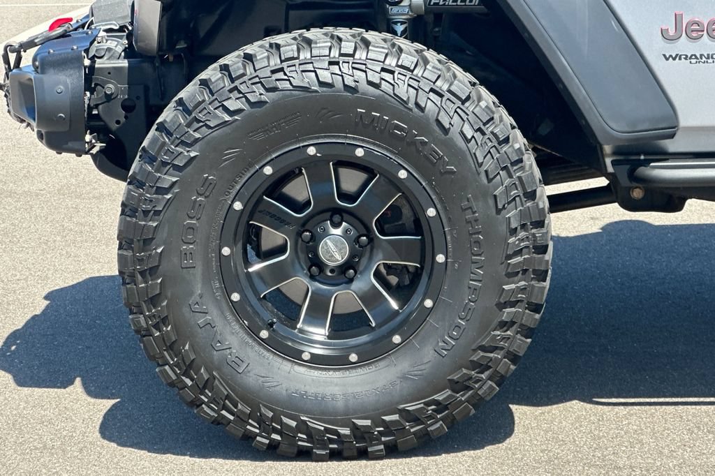 Used 2018 Jeep Wrangler Unlimited Rubicon AWD/4WD image 24