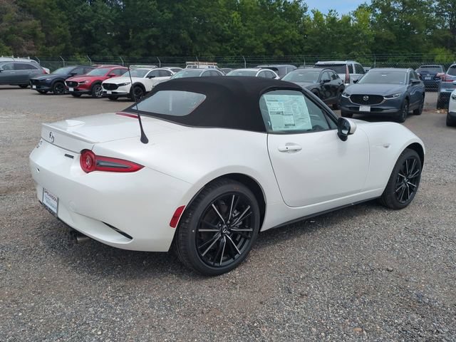 New 2026 MAZDA MX-5 Miata Grand Touring w/ Weather Package RWD image 4