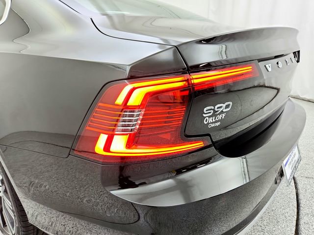 Certified 2023 Volvo S90 B6 Plus w/ Protection Package Premier image 33