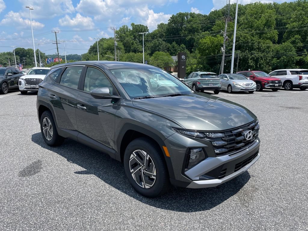 New 2026 Hyundai Tucson Blue SE AWD/4WD image 2