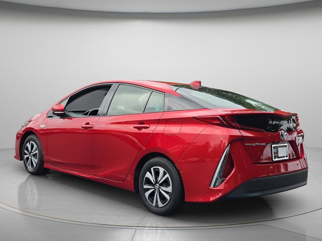 Used 2018 Toyota Prius Prime Advanced FWD image 6