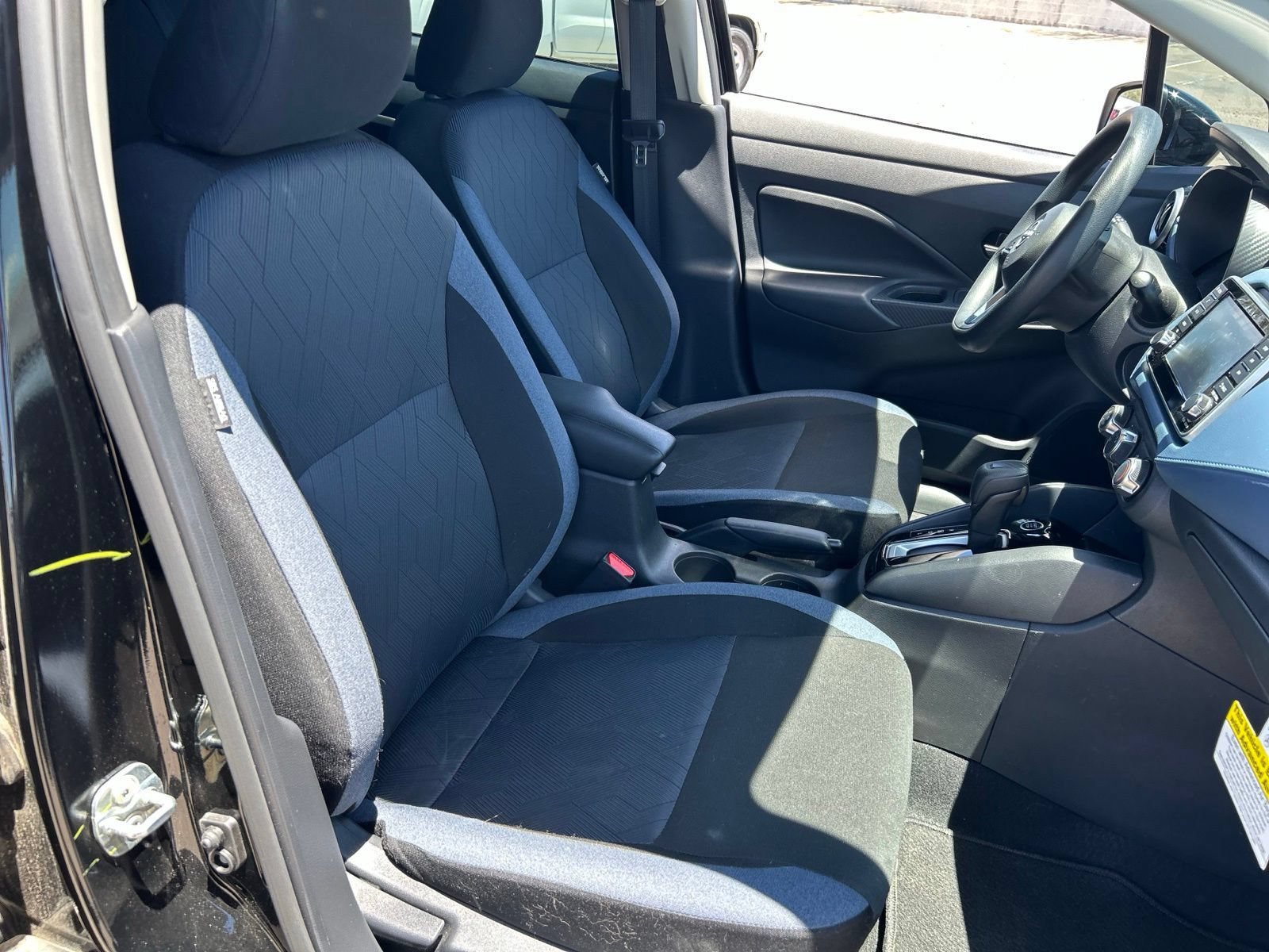 Used 2025 Nissan Versa SV w/ Trunk Package FWD image 11