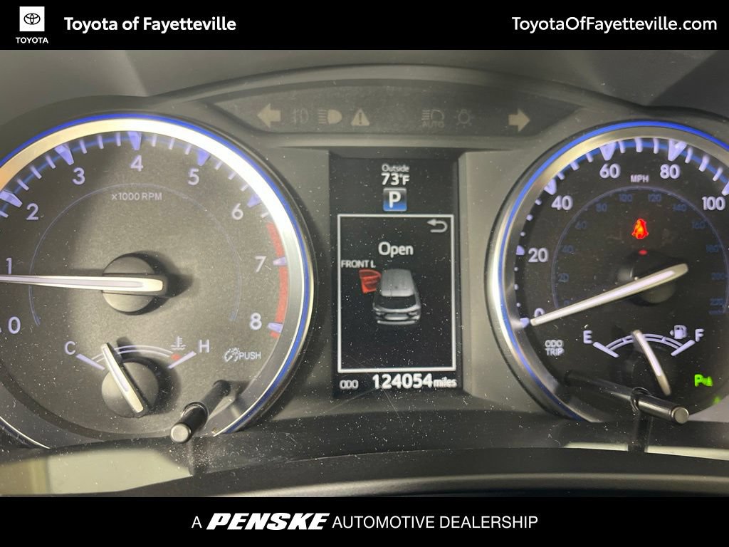 Used 2015 Toyota Highlander Limited FWD image 33