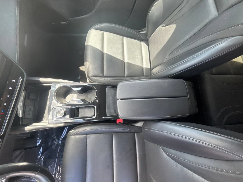 Used 2024 Buick Envision Preferred AWD/4WD image 15
