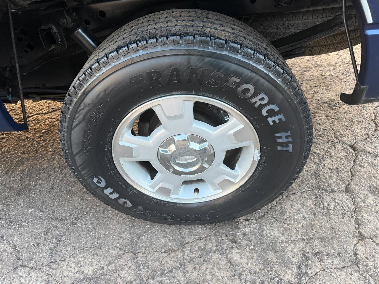 Used 2010 Ford F150 XLT image 24