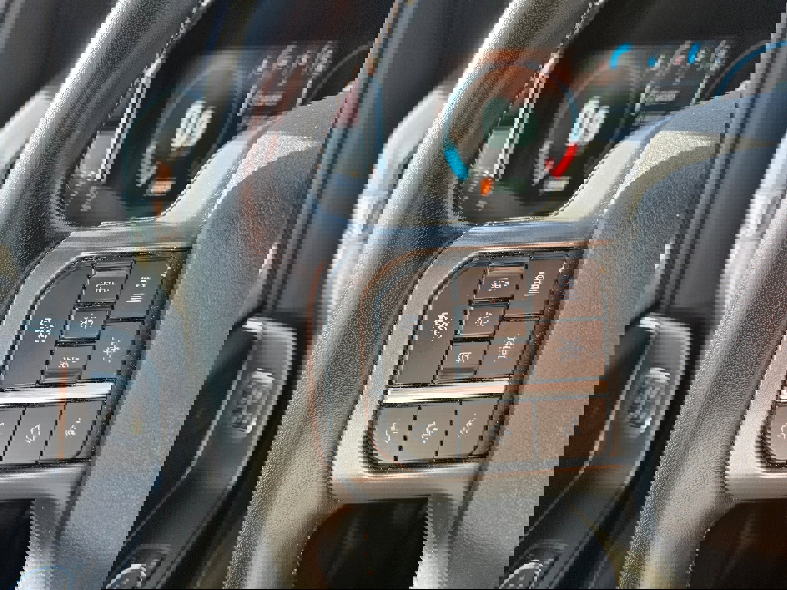 Certified 2021 Ford F150 Lariat w/ Equipment Group 502A High image 14