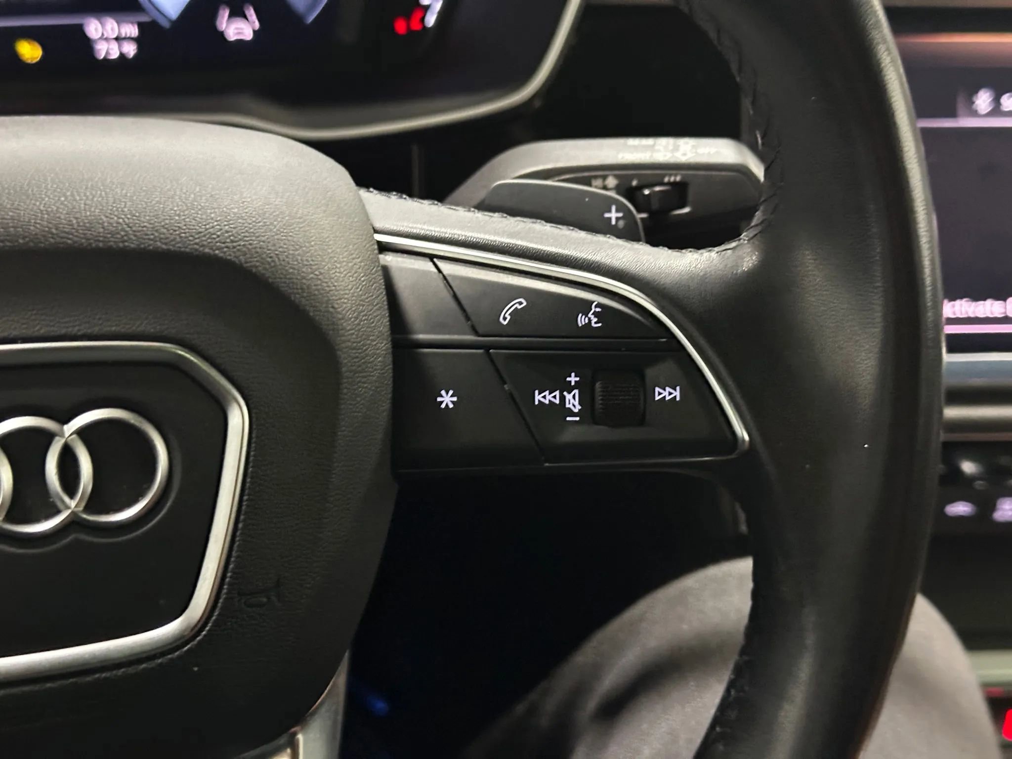 Used 2021 Audi Q3 2.0T Premium Plus w/ Premium Plus Package image 31