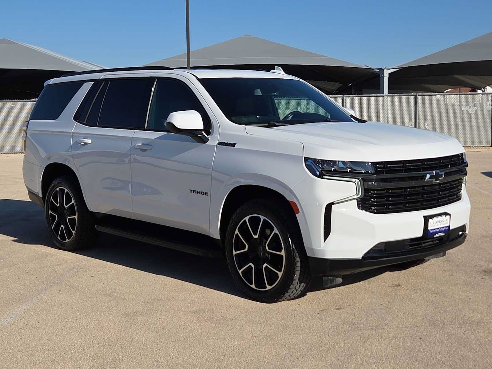 Used 2021 Chevrolet Tahoe RST w/ Rear Media and Nav Package AWD/4WD image 2