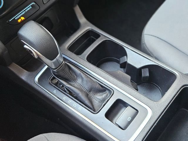 Used 2019 Ford Escape S image 26