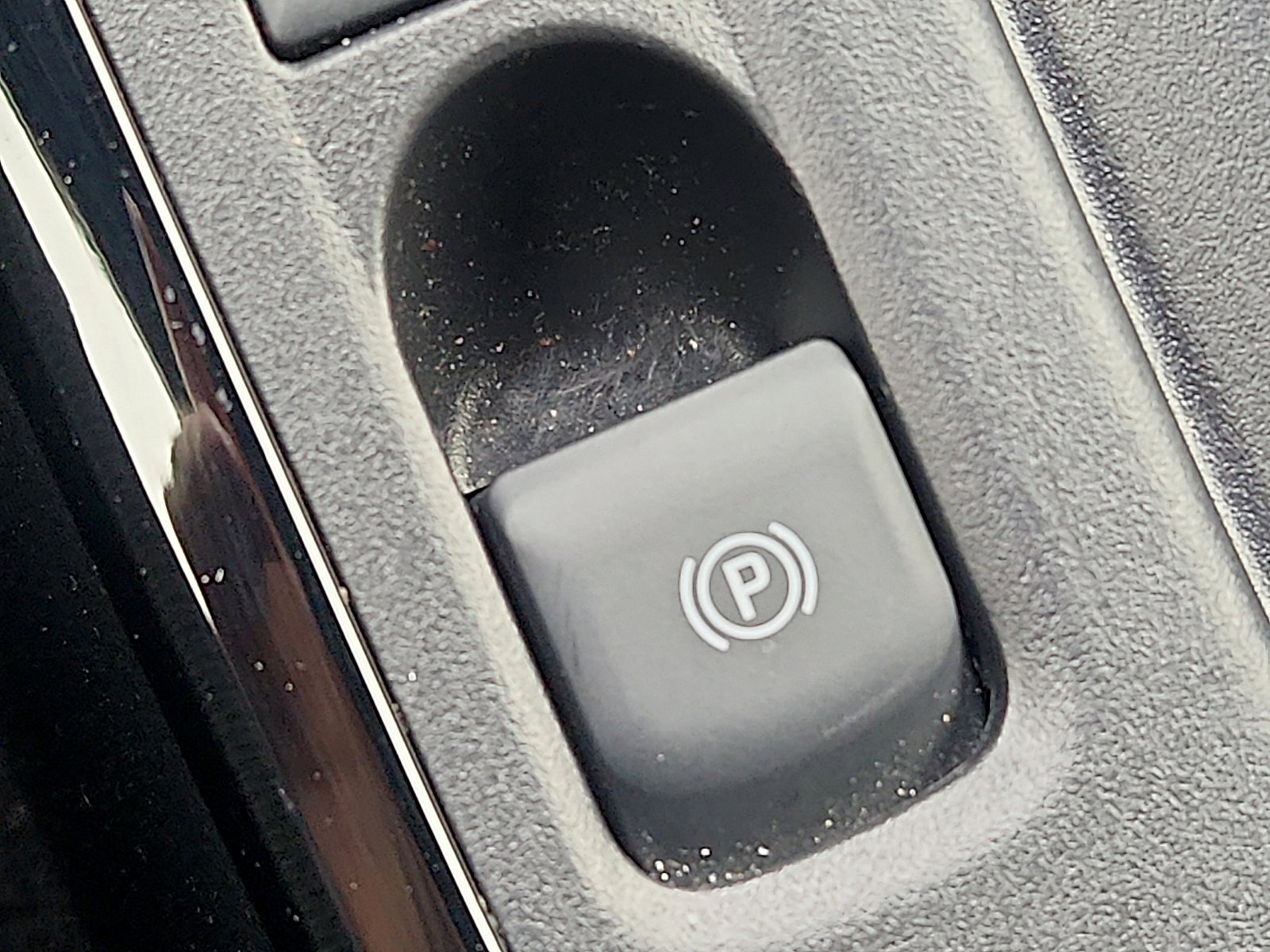 Used 2025 Toyota Corolla SE image 24