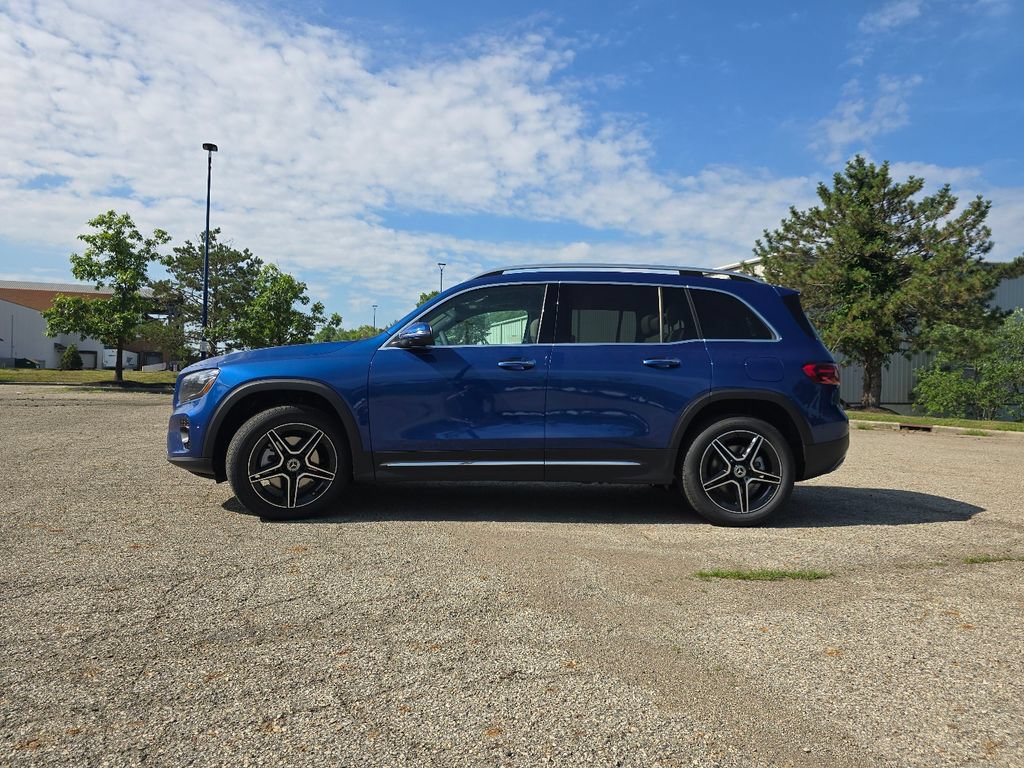 New 2026 Mercedes-Benz GLB 250 4MATIC image 13
