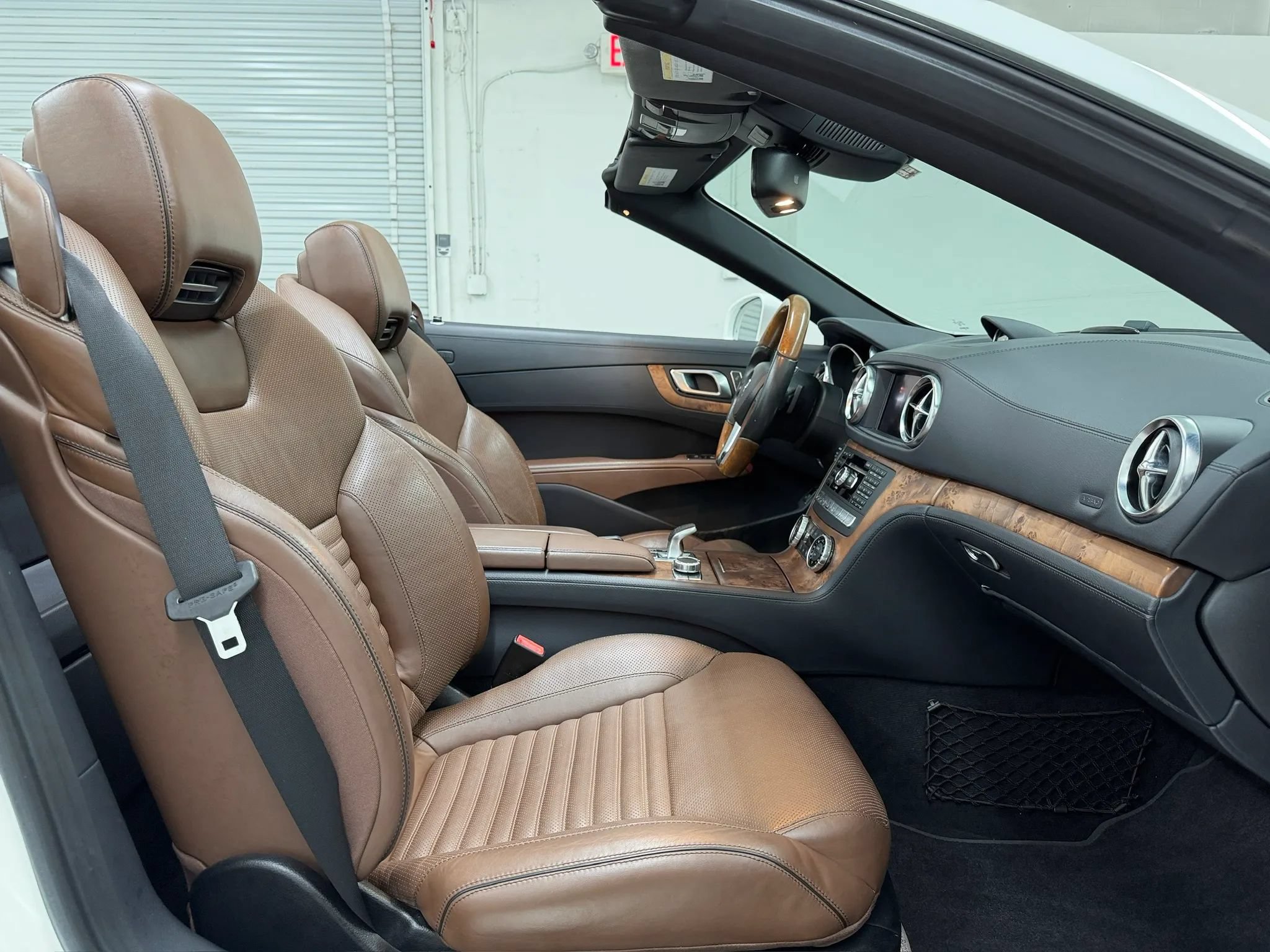 Used 2014 Mercedes-Benz SL 550 image 12