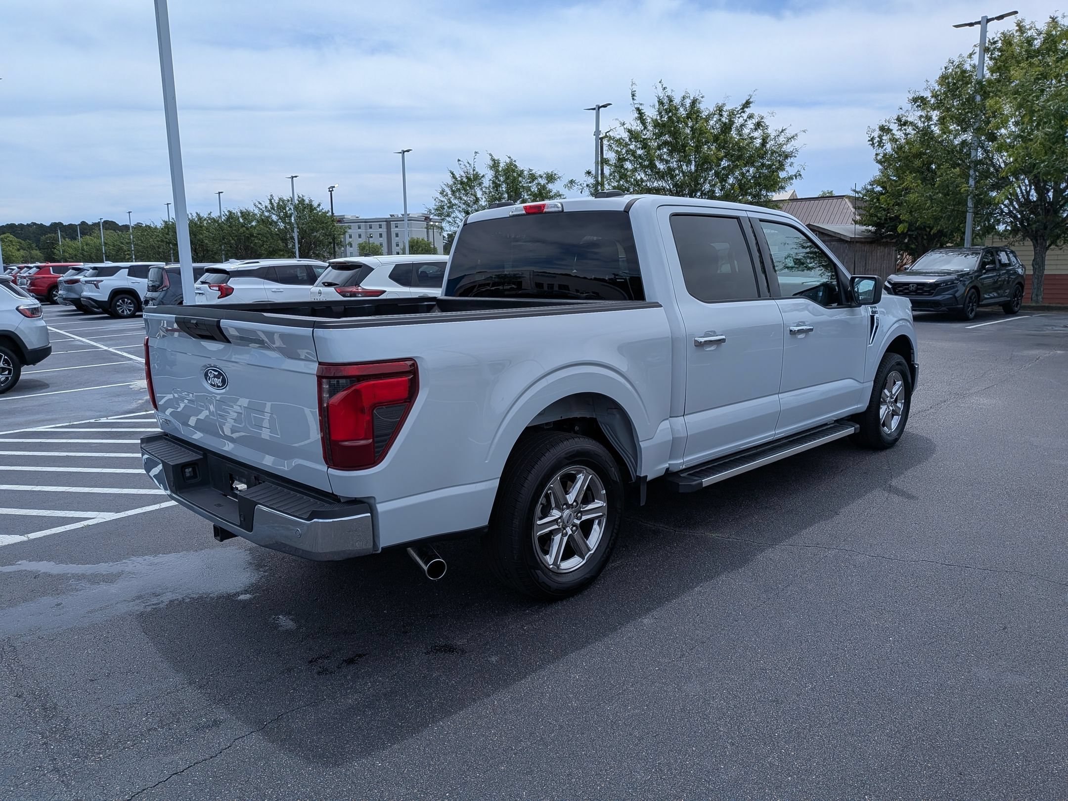 Used 2025 Ford F150 XLT w/ Equipment Group 301A Standard RWD image 3