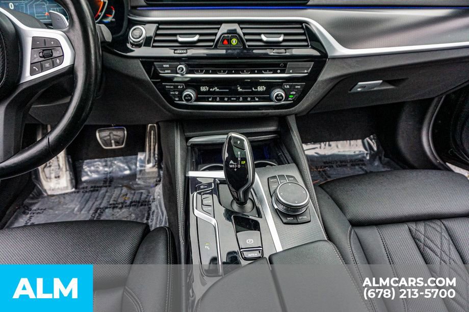 Used 2023 BMW 540i xDrive w/ M Sport Package image 40