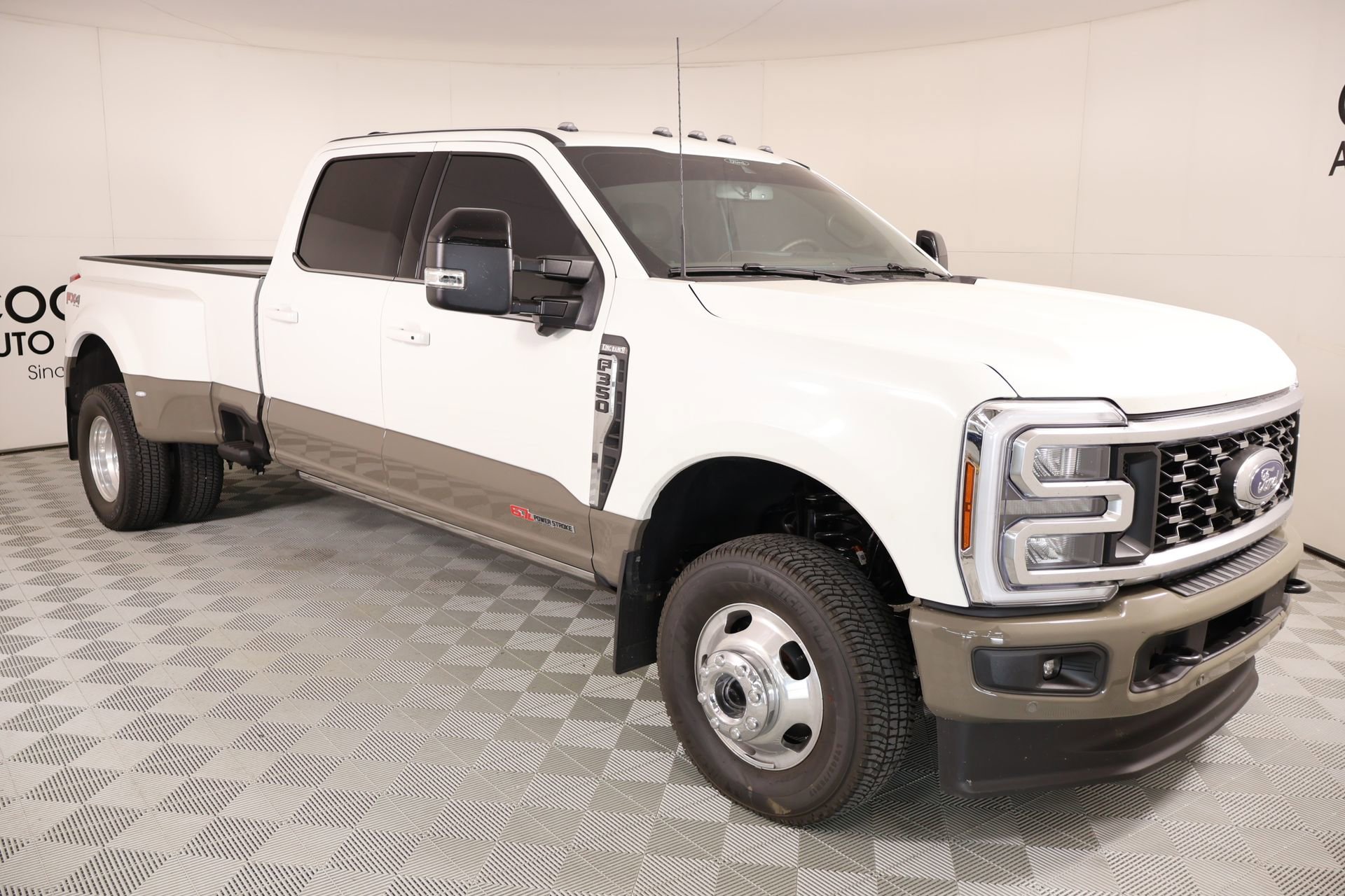 Used 2026 Ford F350 King Ranch AWD/4WD image 1