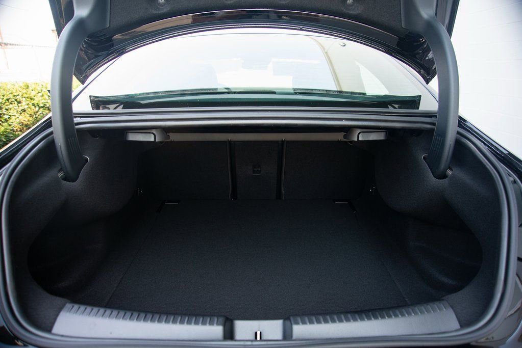 Used 2025 Mercedes-Benz CLA 250 4MATIC image 32