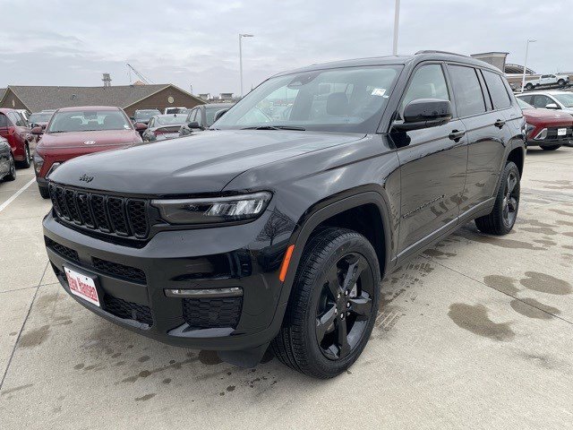 New 2025 Jeep Grand Cherokee L Limited w/ Luxury Tech Group II