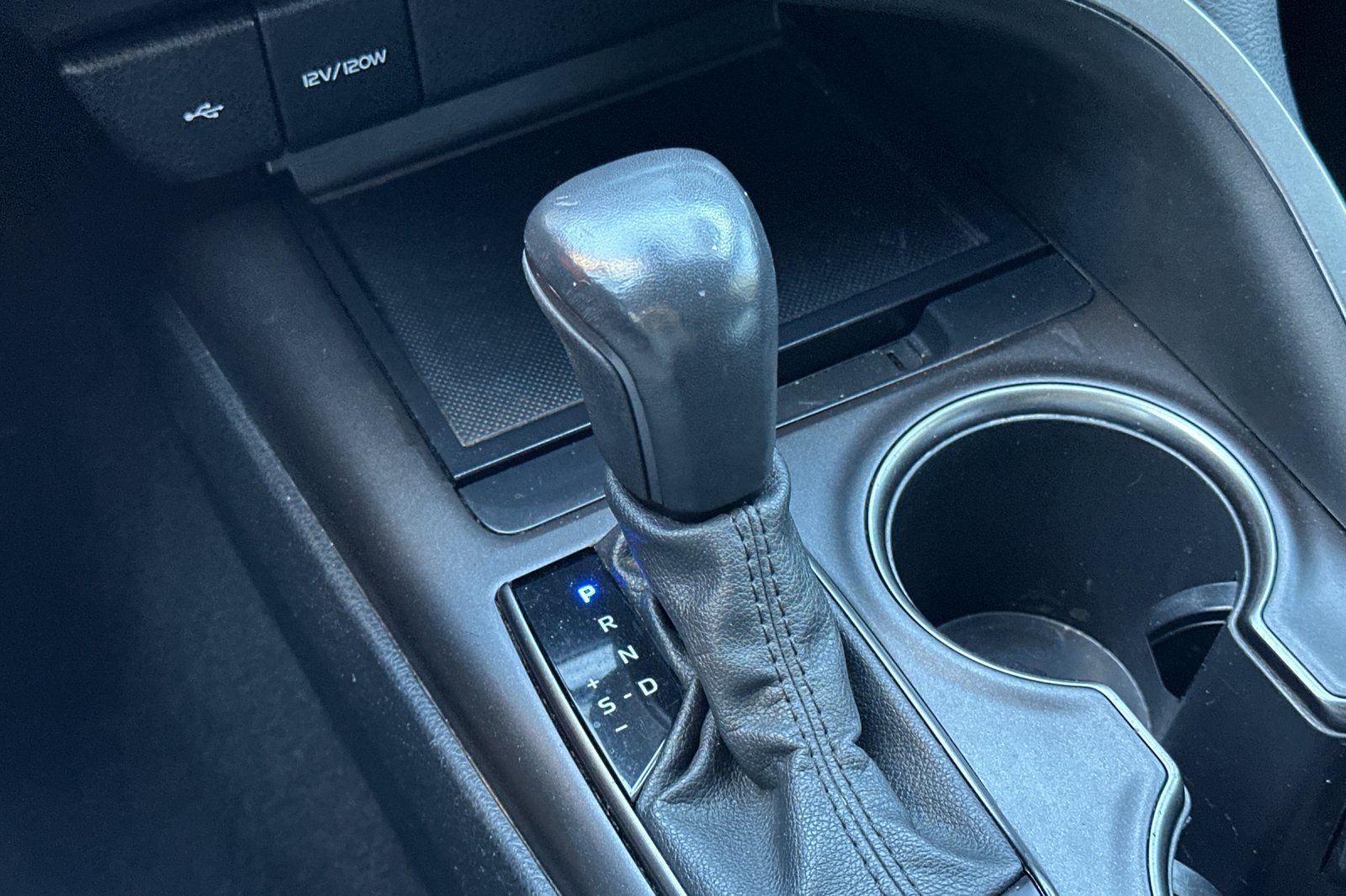 Certified 2022 Toyota Camry SE FWD image 20