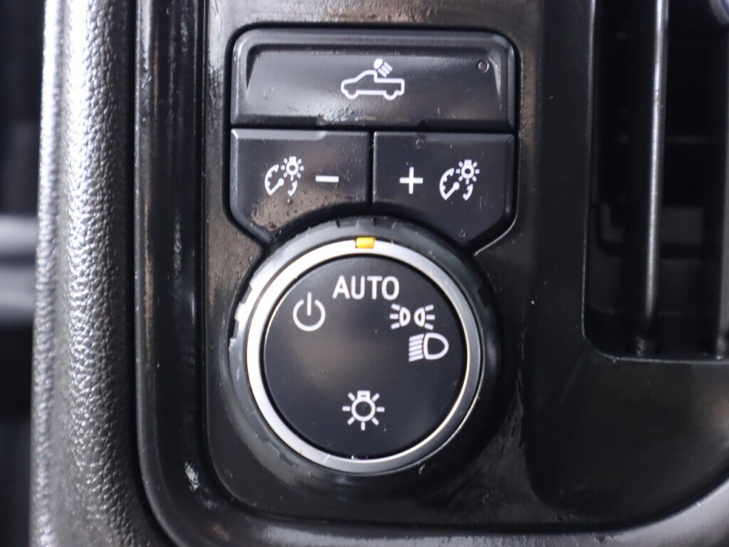 Used 2021 Chevrolet Silverado 1500 Custom Trail Boss w/ Safety Confidence Package image 10