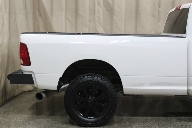 Used 2016 RAM 2500 Tradesman w/ Chrome Appearance Group AWD/4WD image 3