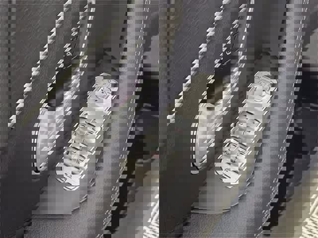 Certified 2025 Mercedes-Benz GLS 450 4MATIC image 17