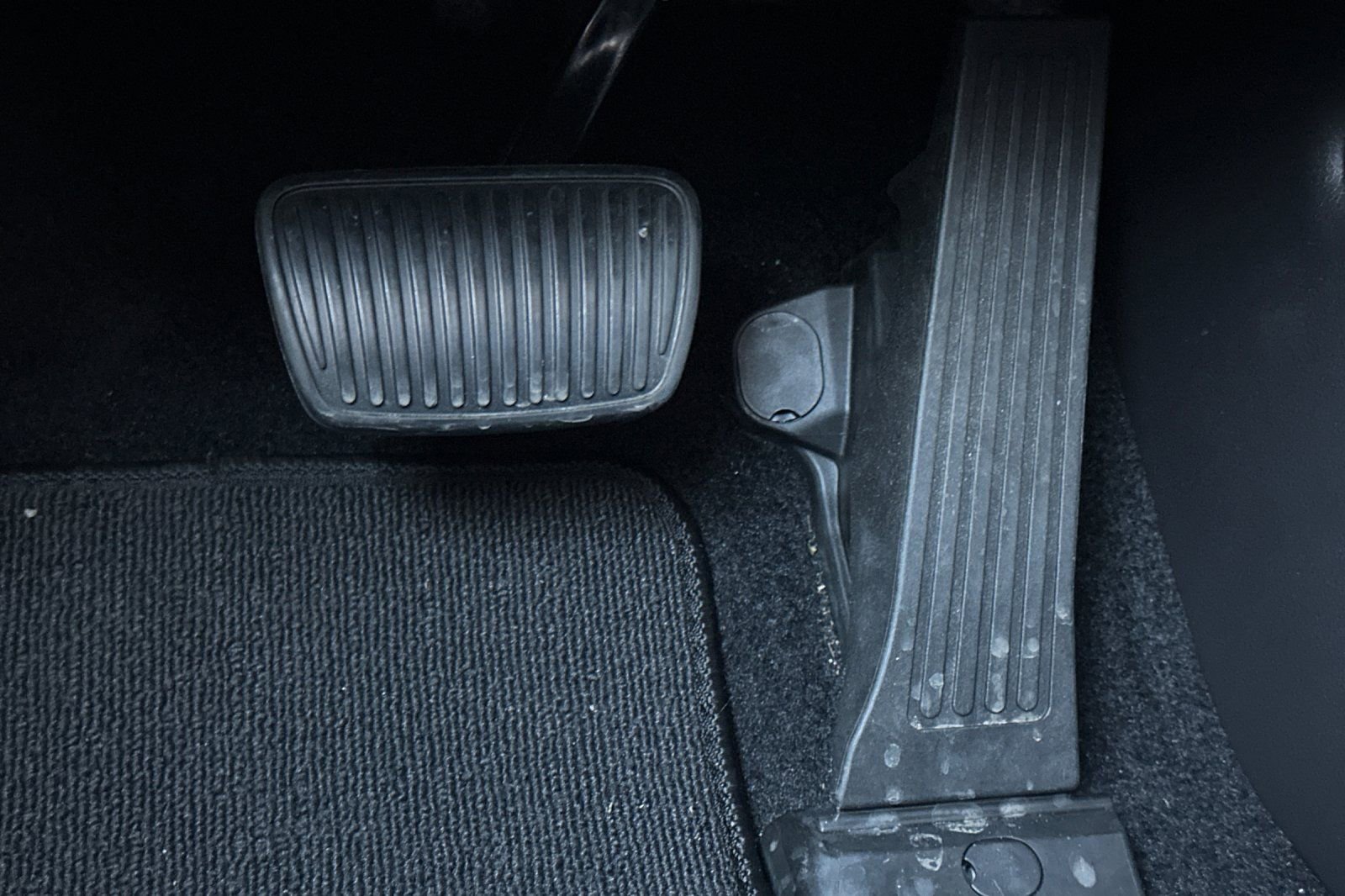 Certified 2026 Kia Carnival EX image 46