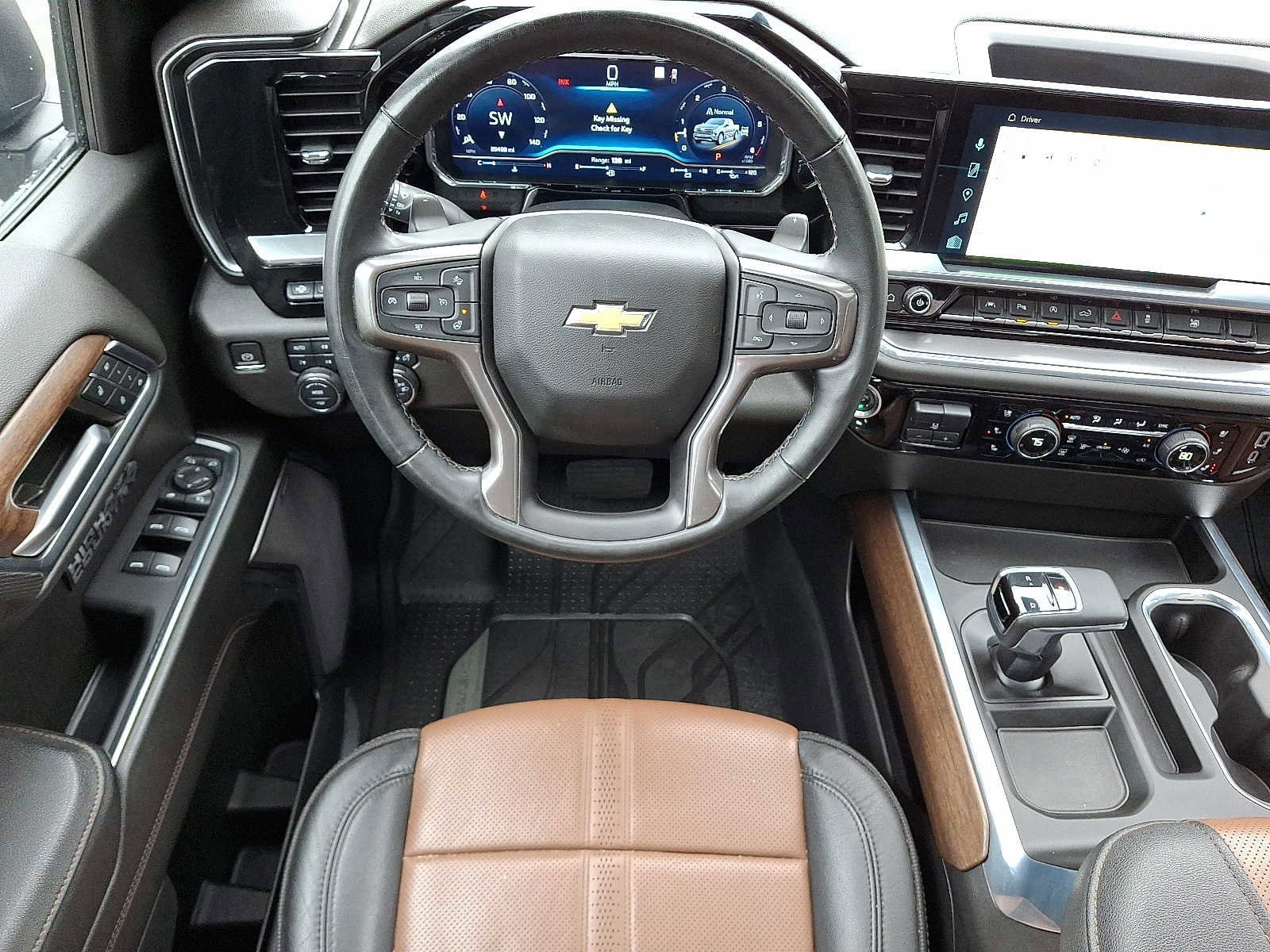 Used 2023 Chevrolet Silverado 1500 High Country w/ High Country Premium Package image 11