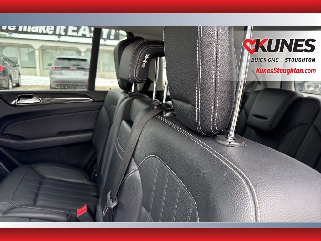 Used 2015 Mercedes-Benz GL 450 4MATIC image 34