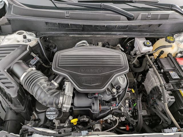 Certified 2023 Cadillac XT6 Premium Luxury w/ LPO, Floor Liner Package AWD/4WD image 32