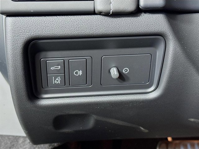 New 2024 Jaguar F-TYPE R image 10