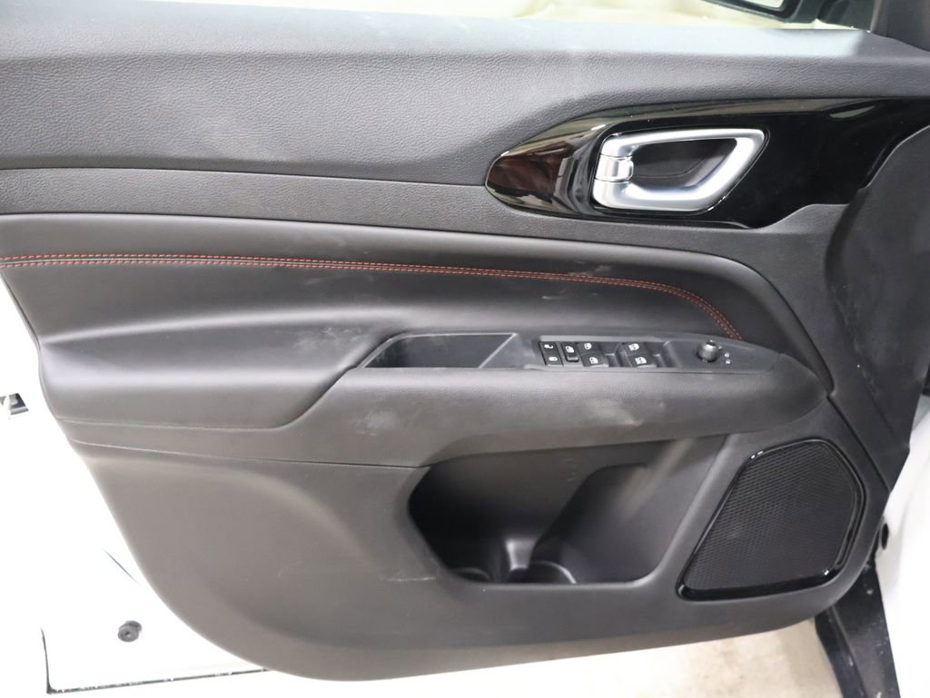 New 2026 Jeep Compass Trailhawk image 10