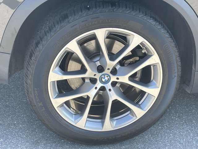 Used 2023 BMW X5 xDrive45e w/ Executive Package AWD/4WD image 7